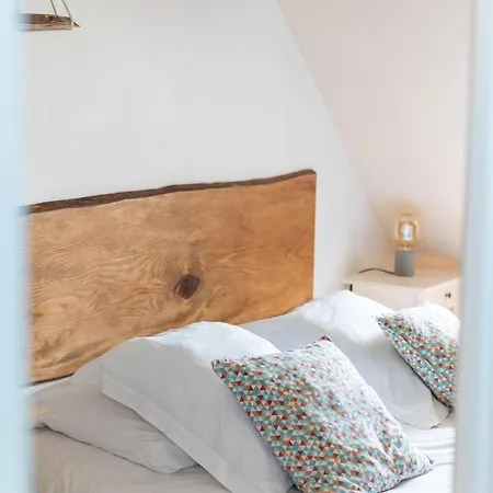 Le Manoir Des Falaises - D'hotes Couette-café 3*