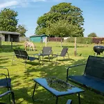 Le Manoir Des Falaises - D'hotes 3*